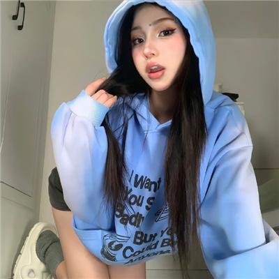《镜中镜》